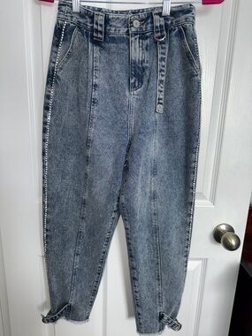 Y2K Fiona Chow size 26” denim blue acid wash bling side diamond seam Jean